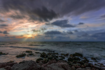 Abendstimmung am Meer / ***