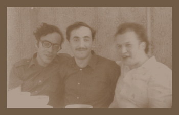 Three Comrades / ***