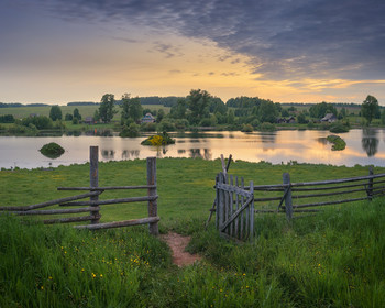 spring twilight / ***