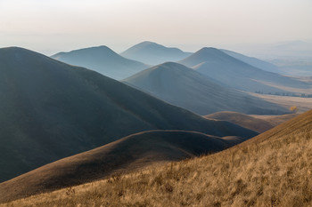 Morning in the mountains / ***