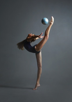 Gymnast / ***