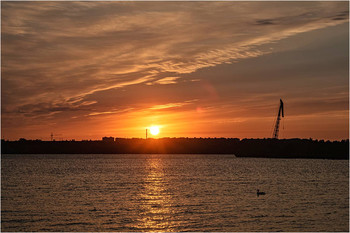 auf der anderen Seite / ***