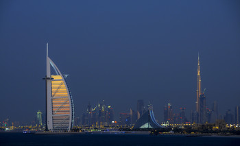 Dubai / ...