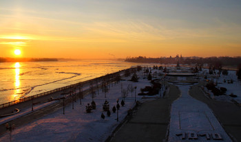 Frosty dawn. / ***