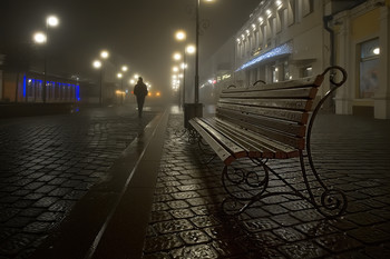 night town / ***