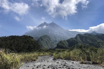 Mount Merapi / Volcano