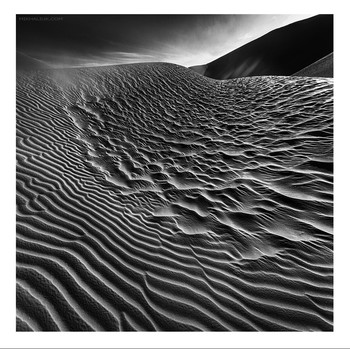 &nbsp; / Qi space. Photo project

https://mikhaliuk.com/Space-Qi-Photo-exhibition