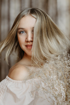 Polina / ***