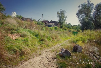 Am Stadtrand / https://vk.com/e.vaguro

https://www.instagram.com/vaguro_v_u_v/

https://web.facebook.com/evgeniy.vagouro

https://www.pexels.com/ru-ru/@10472344