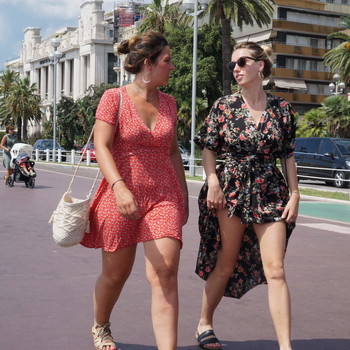 Auf dem Spaziergang / ***