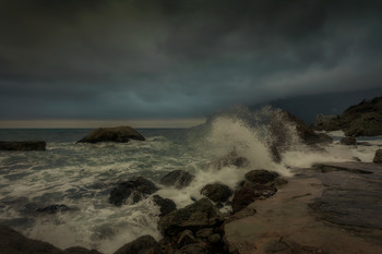 Bewölkt am Abend / ***