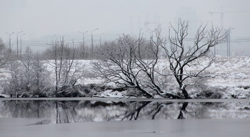 Auf dem anderen Ufer. / ***