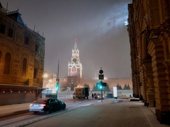 Snowstorm / ***