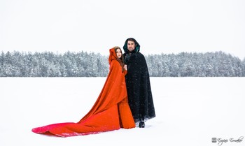 Rot und Schwarz / ***