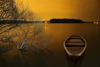 quietly / ***