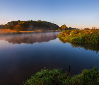 Fog dissipates / ***