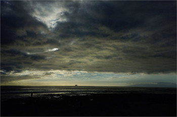 Ocean horizon / ...