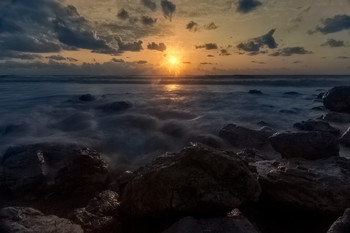 Bei Sonnenuntergang / ***