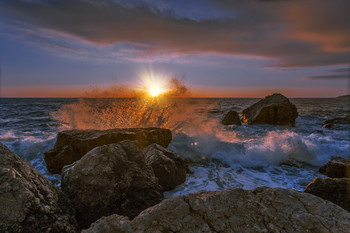 Sunset / ***