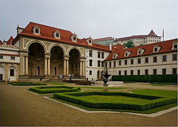 Prague / ***