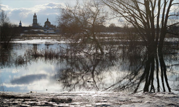 Hohe Wasser / ***