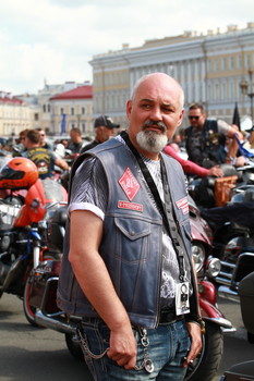 &nbsp; / ............