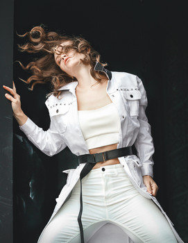 Chris / Photographer –Aleksandr Volkov
Model - Kristina Brauer
Wardrobe - Kristina Brauer
Location: Moscow . tsaritsyn park. Russia