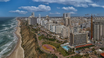 Netanya / ***