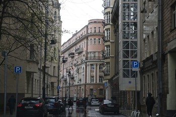 Streets / ***