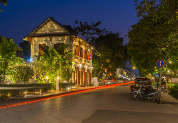 Luang Prabang, Laos night time / Luang Prabang, Laos night time cityscape