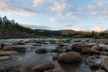 Prut river / ***
