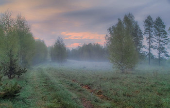 Teilweise bewölkt / ***