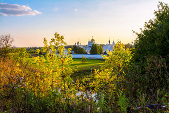 Evening in Suzdal / ***