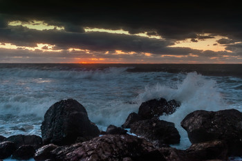 Sunset / ***