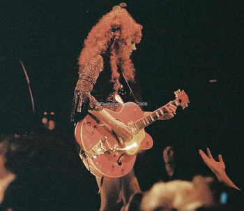 Poison Ivy - Christy Wallace of the Cramps / Performing in 2006 at the limelight in New York City would be the last time they would play New York City before her husband front man and vocals, Lux Interior would pass away. Christy Wallace is considered to be queen mother of Punk and rock and roll. She is one of the top guitarists of the 20 and 21st century.