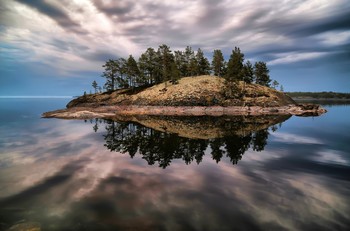 Reflection / ***