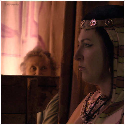 в двух шагах