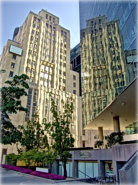 хмарачосы. люстры. сонечныя зайцы.