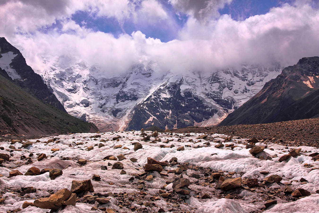 На Безегийском леднике