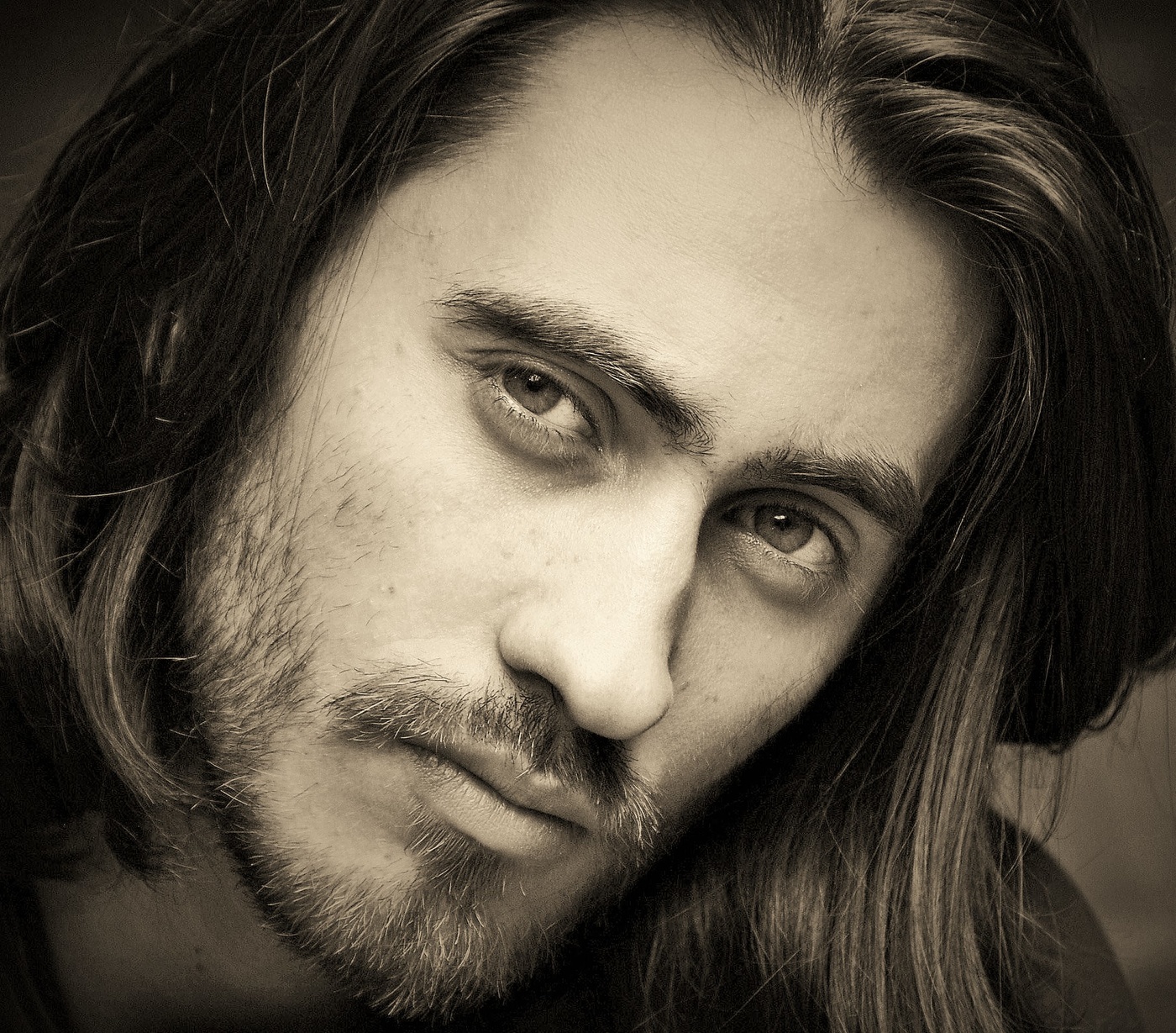 "Мой монастырь - не в сводах камня ..."