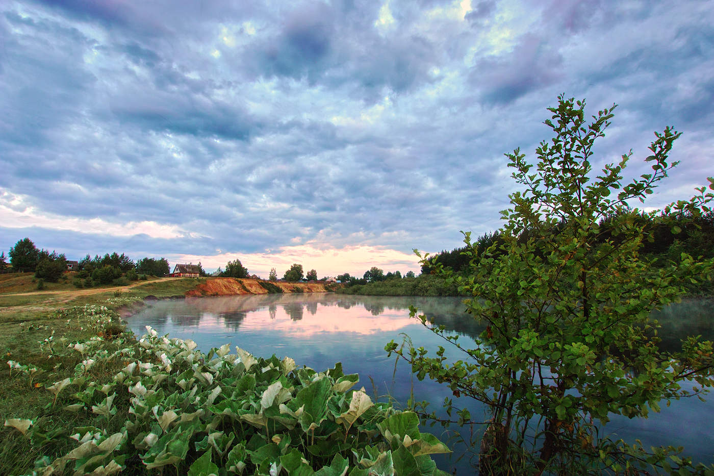 У поворота реки