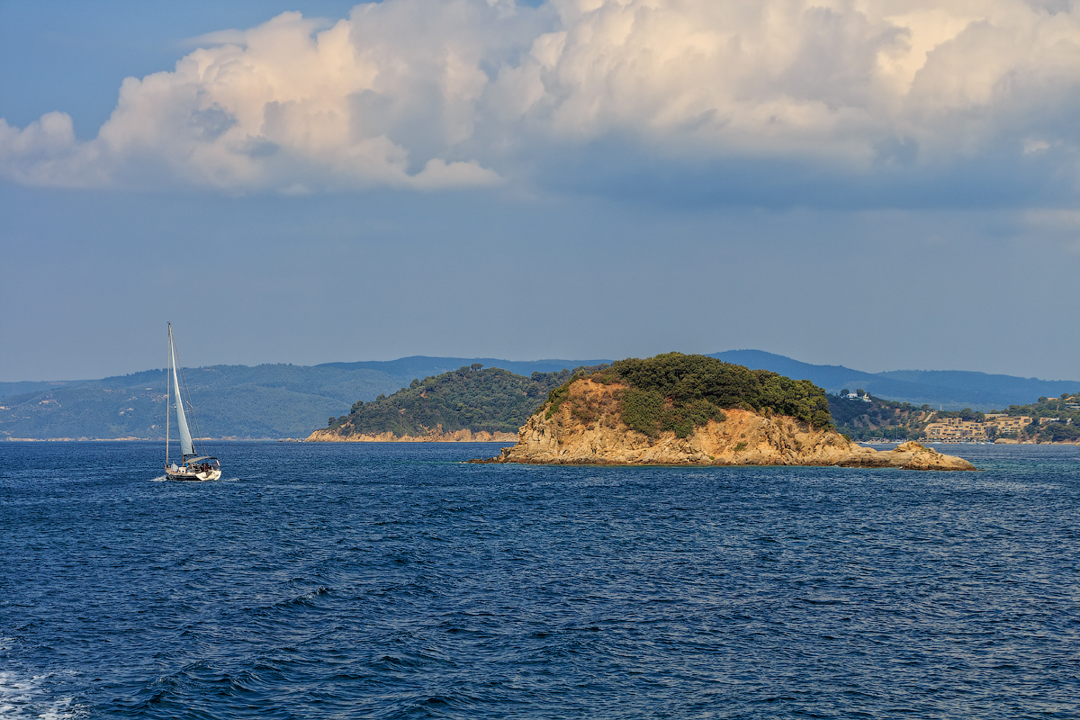 Парус одинокий