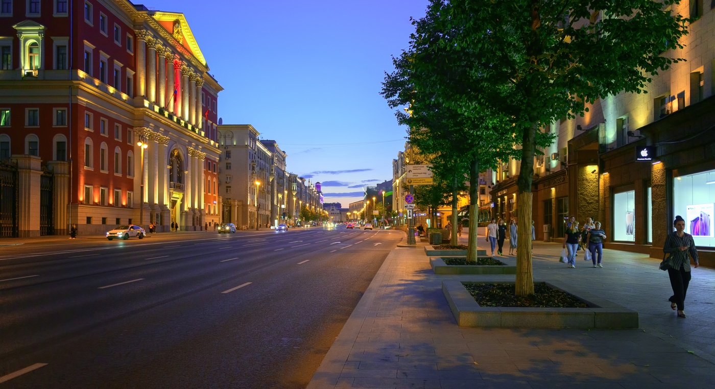 С видом на Мосгордума