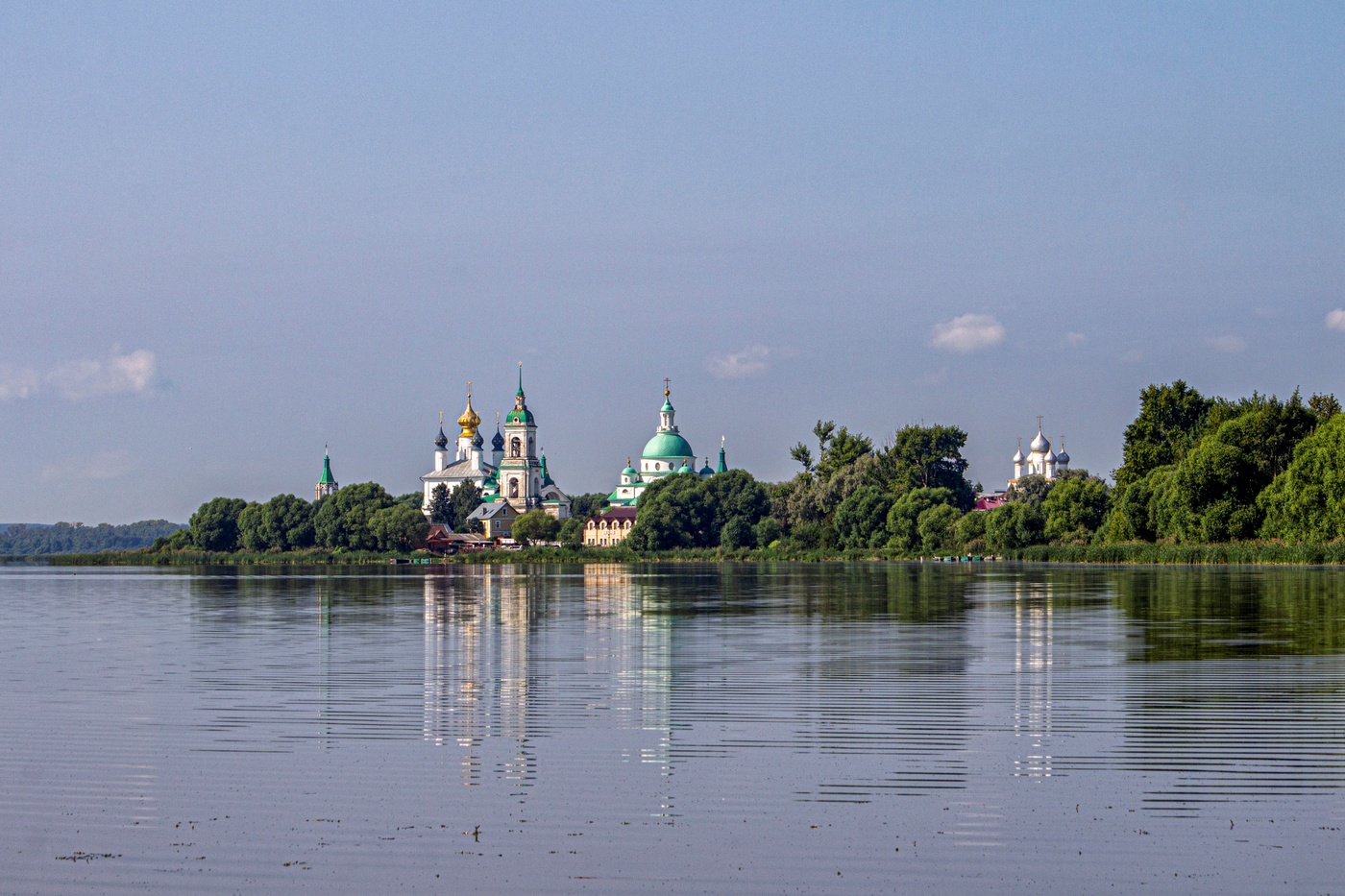 Зеркальная гладь