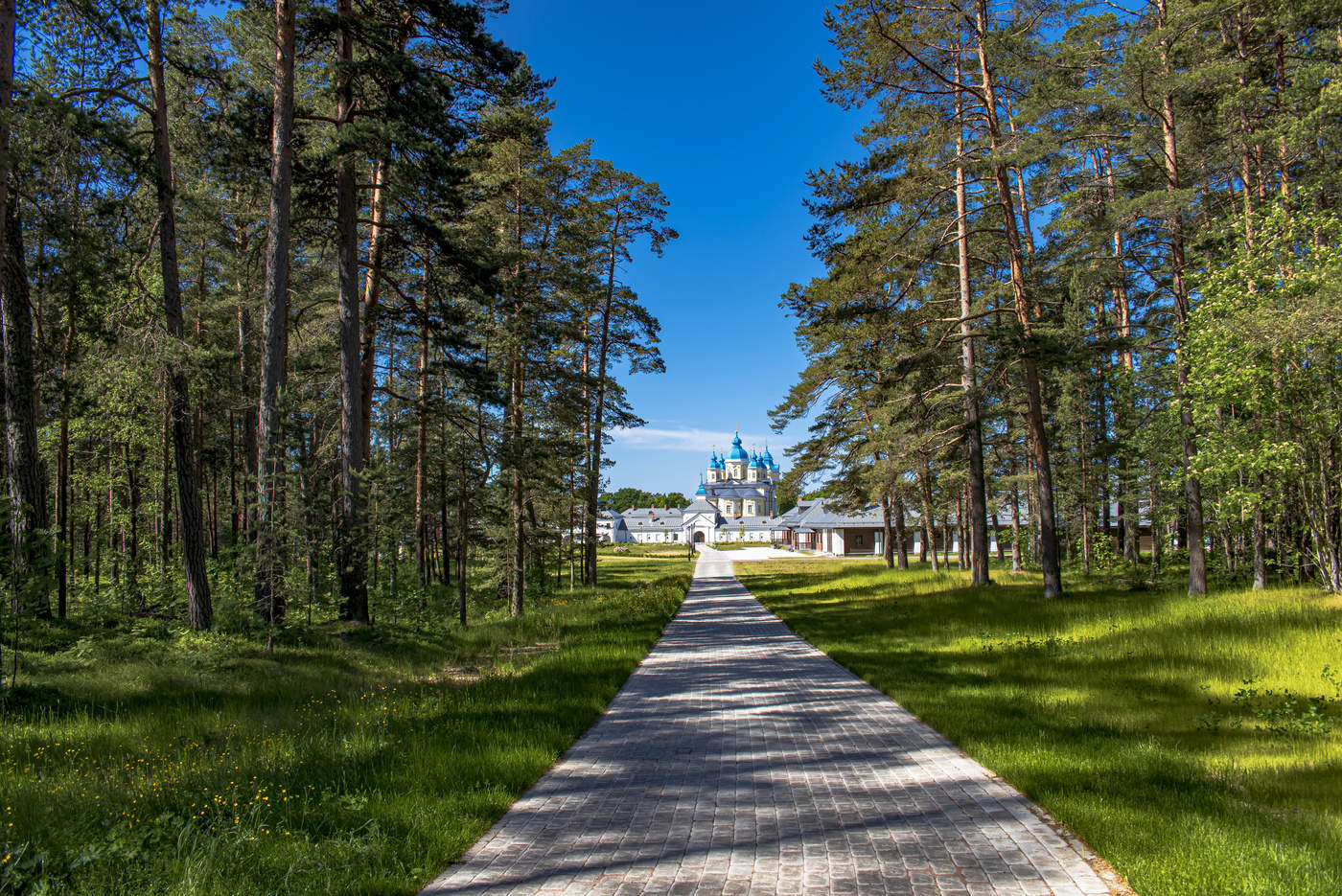 Дорога к храму