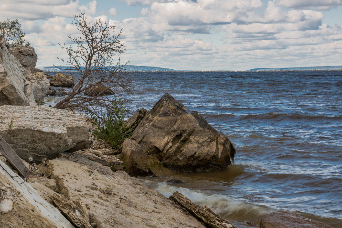 Волжский берег