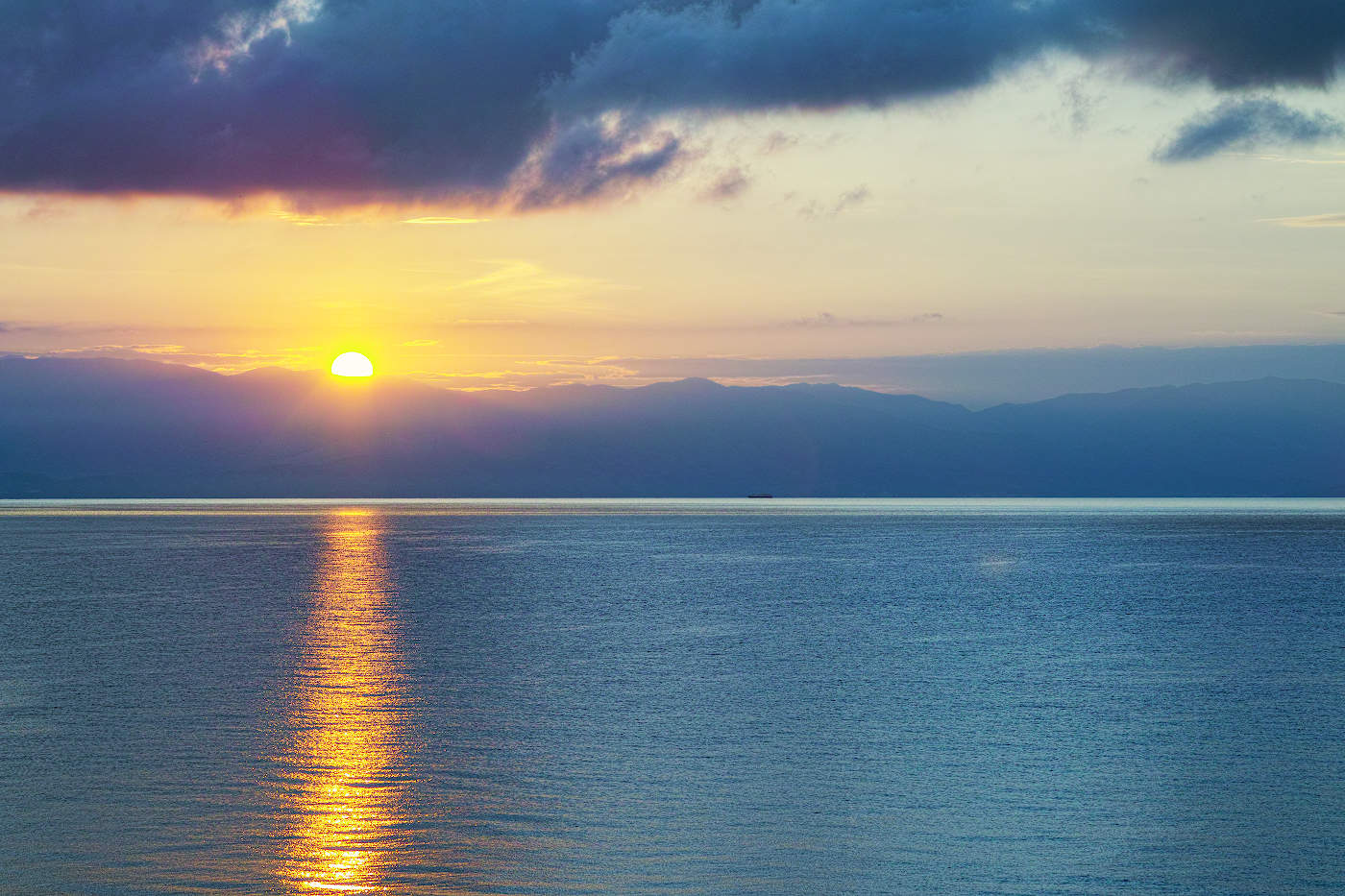 Средиземноморский рассвет.