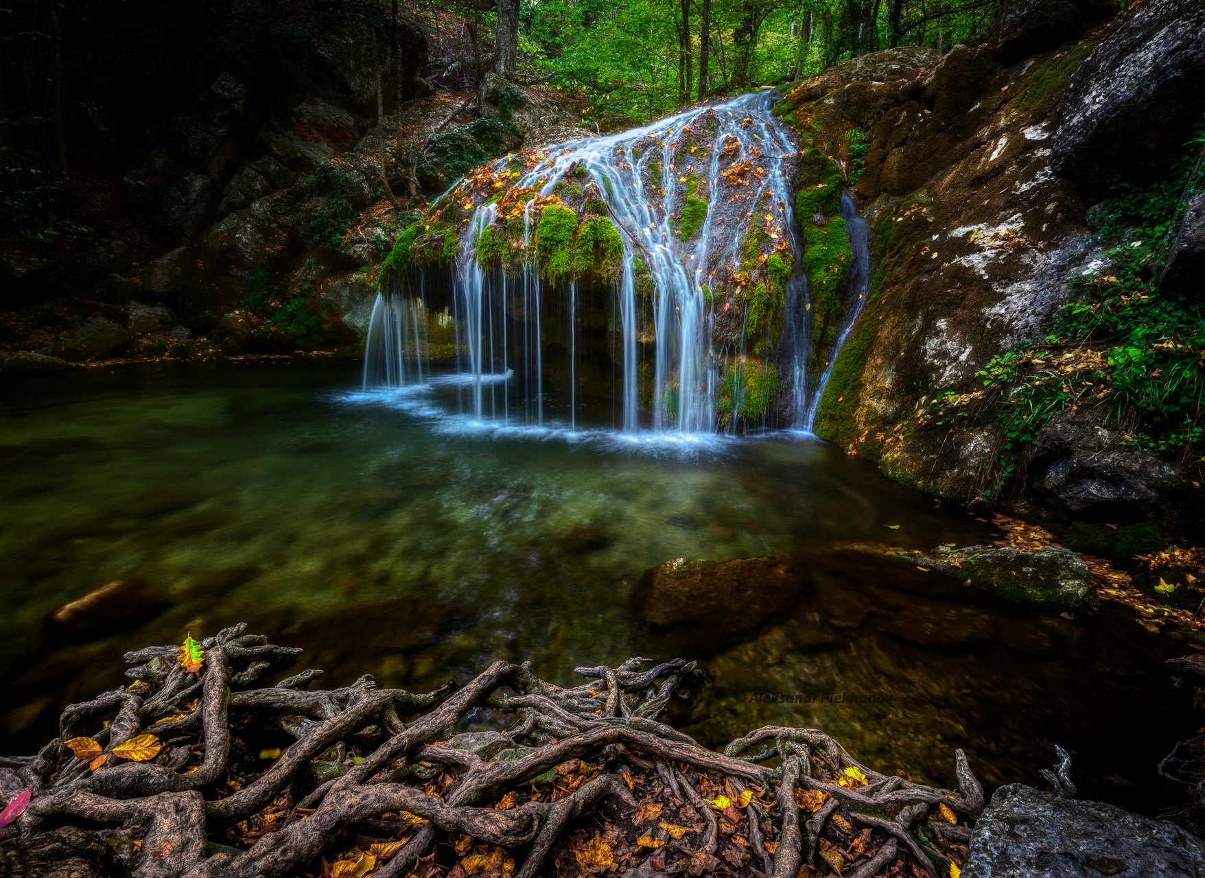Осень на горной речке