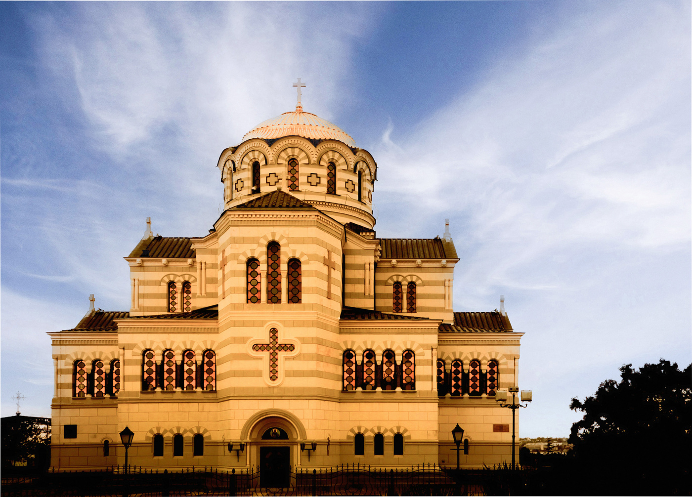 Влади́мирский кафедра́льный собо́р в Херсоне́се