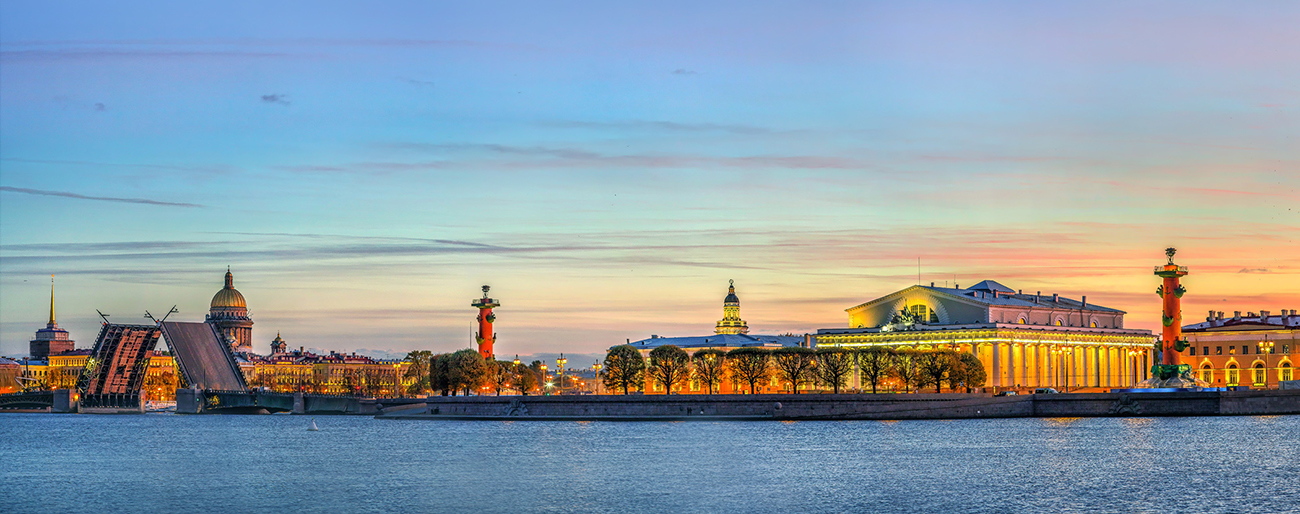 Нарядный Санкт-Петербург